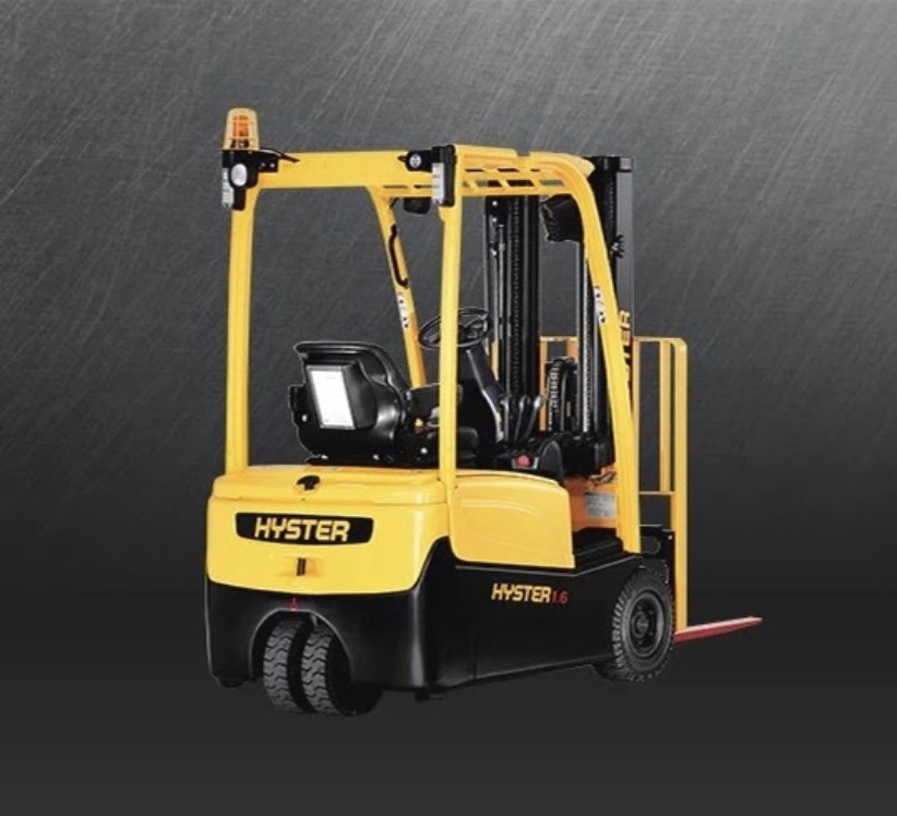Carrello elevatore elettrico a tre ruote